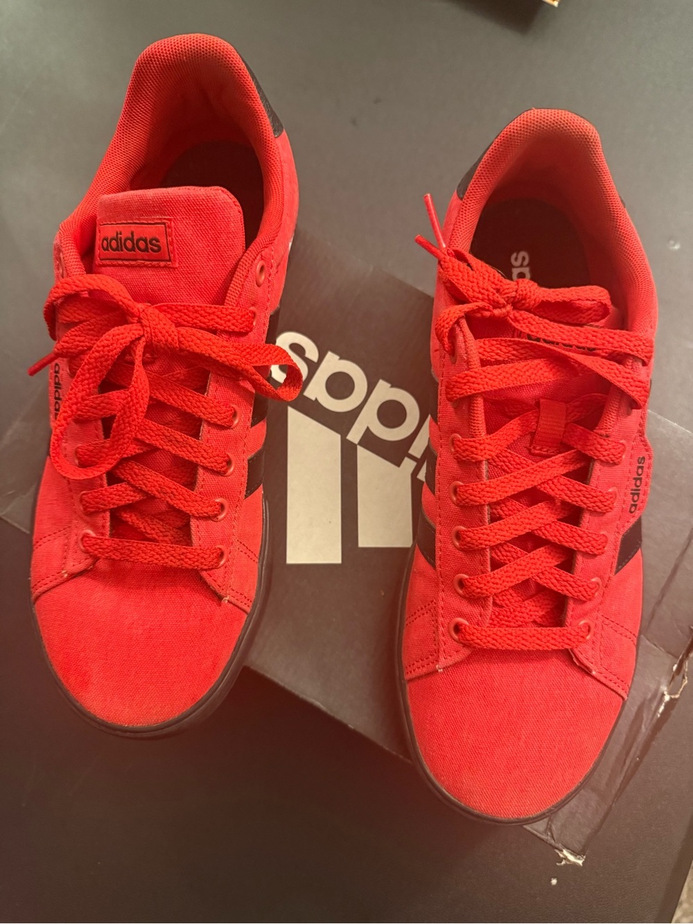 Adidas Daily 3.0 Vivid Red Black Skate Shoes Men’s Size 8 HP6493